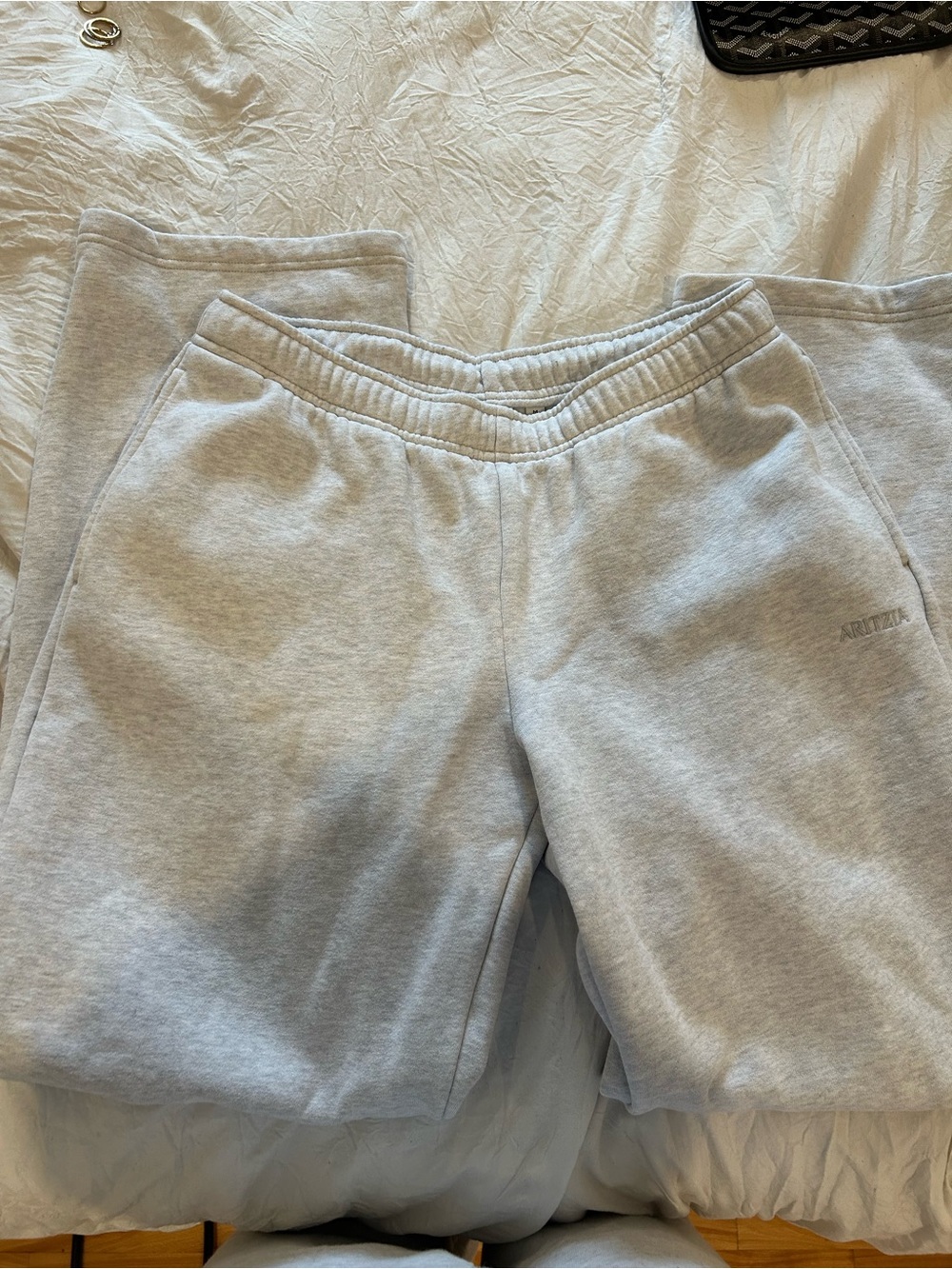 Aritzia Heather Light Gray Joggers